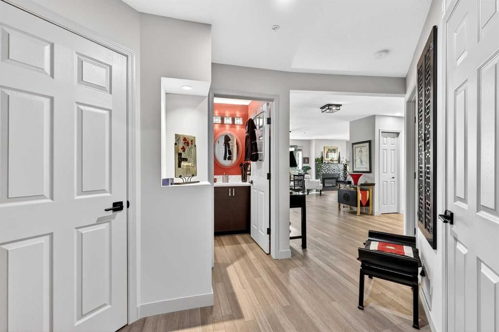 222, 2144 Paliswood Road SW, Calgary — photo 2 of 29