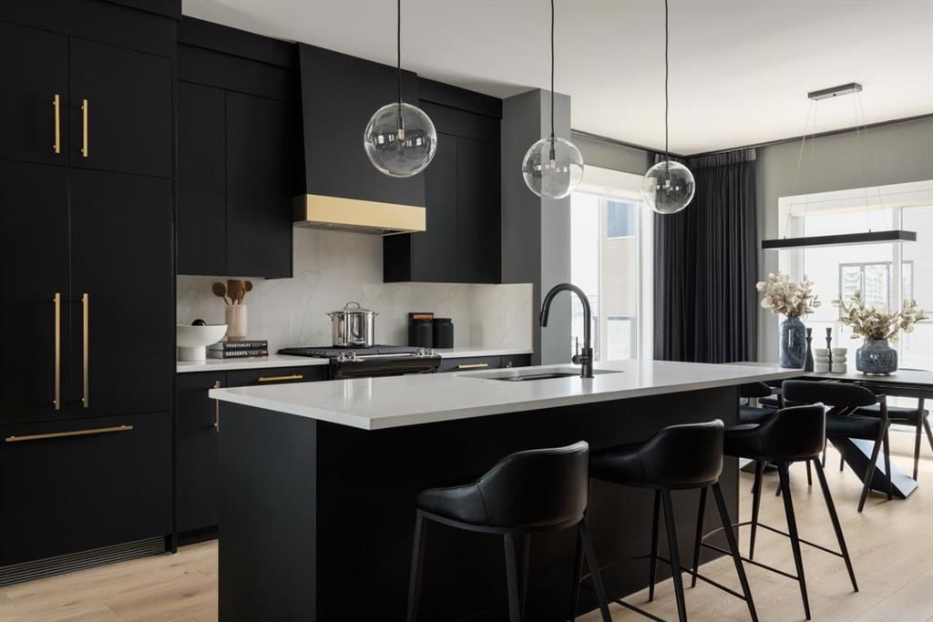 102, 8155 8 Avenue SW, Calgary — photo 3 of 17