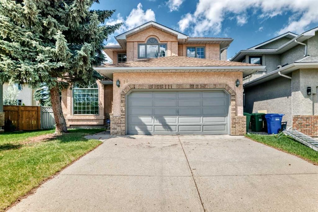 25 Silverstone Mews NW, Calgary — main listing photo
