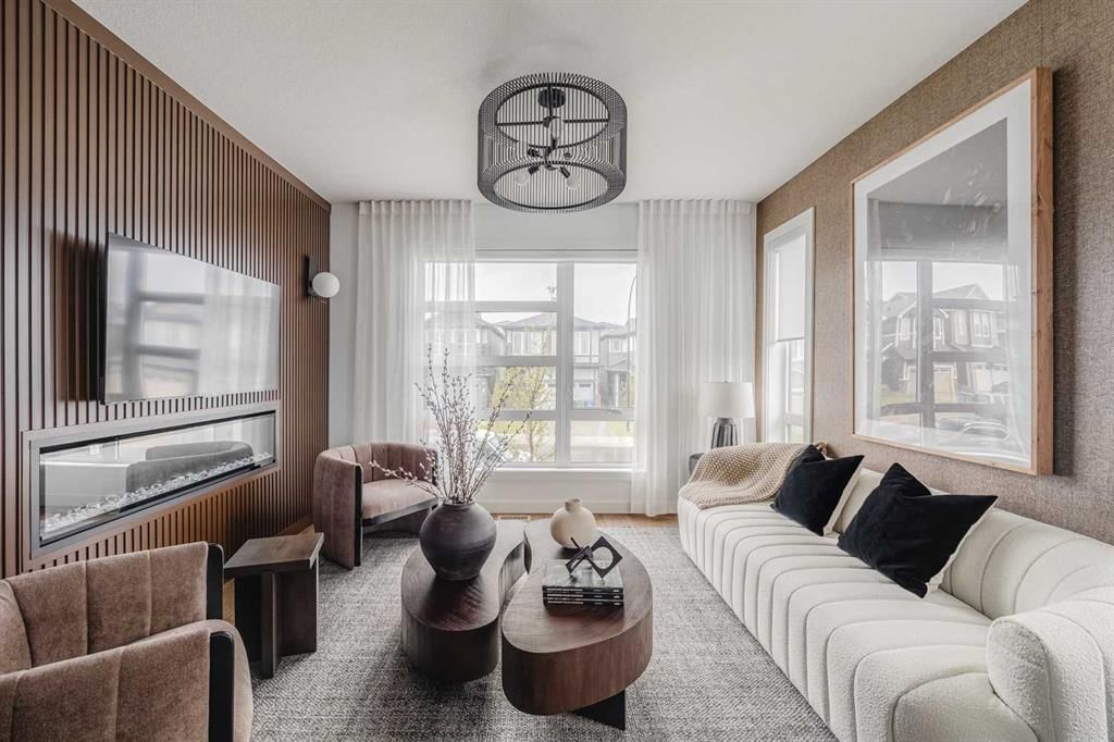 59 Lucas Way NW, Calgary — photo 4 of 33
