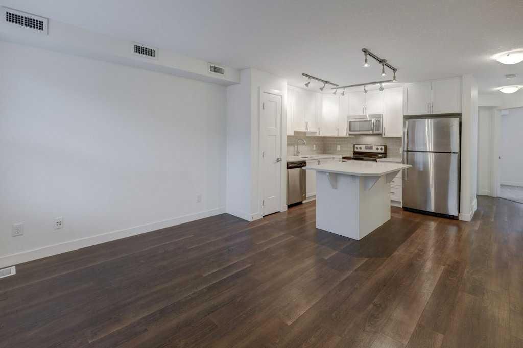 28 Evanscrest Gardens NW, Calgary — photo 3 of 30