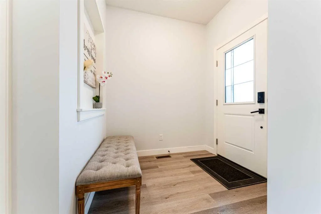 54 Evansfield Green NW, Calgary — photo 3 of 50