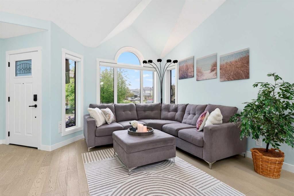 130 Harvest Park Circle NE, Calgary — photo 4 of 23