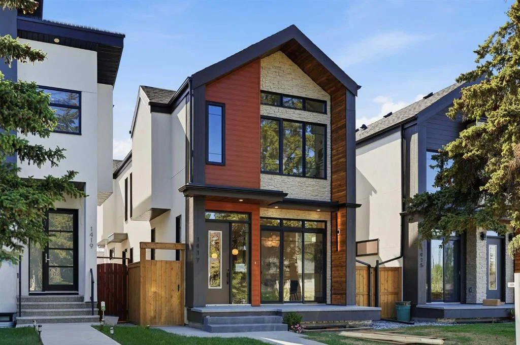 1417 44 Street SW, Calgary — main listing photo