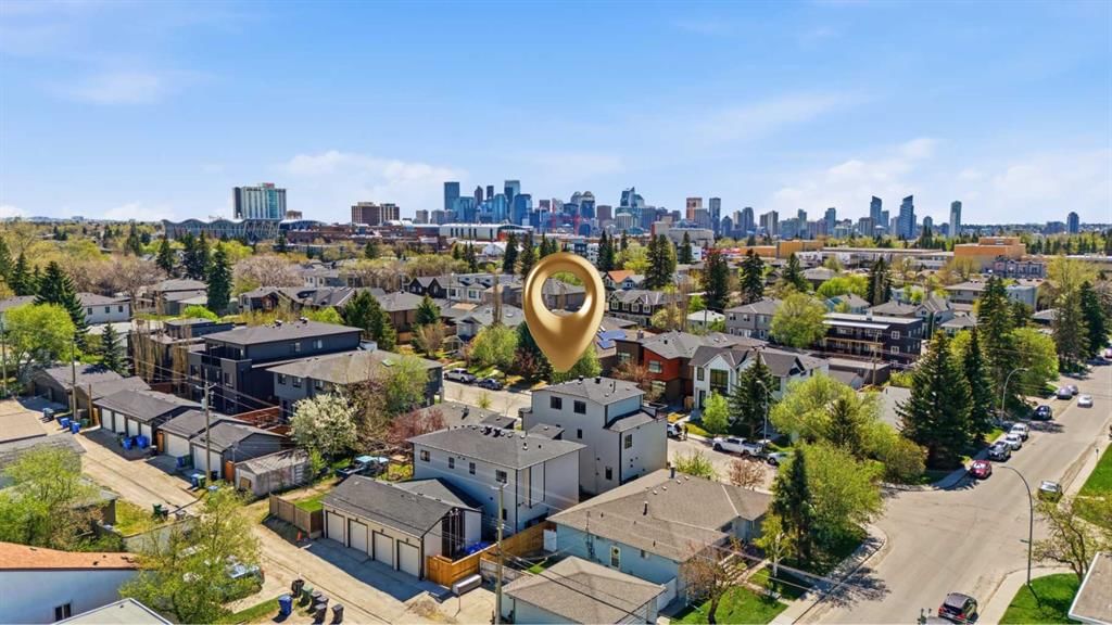 1636 19 Avenue NW, Calgary — photo 3 of 32