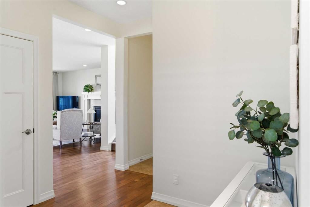 147 Chaparral Valley Way SE, Calgary — photo 5 of 50