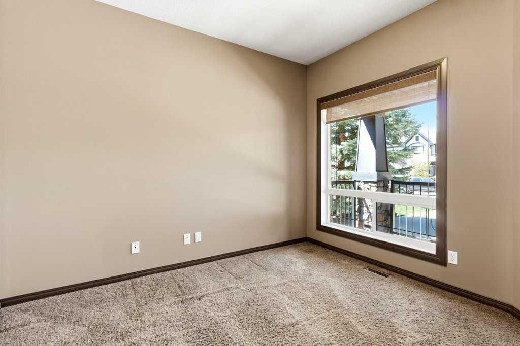 23 Aspen Stone Crescent SW, Calgary — photo 3 of 48