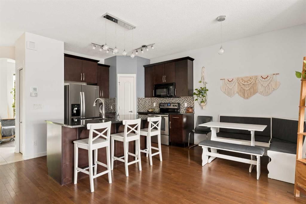 74 Autumn Crescent SE, Calgary — photo 4 of 30