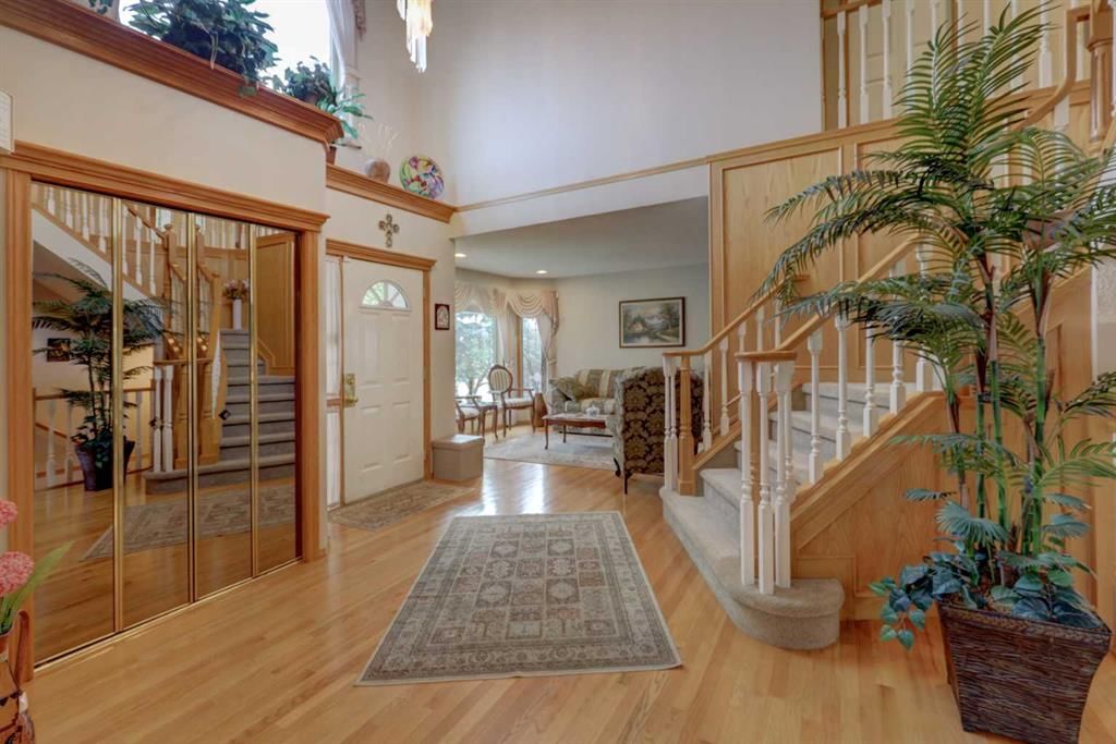 10262 Hamptons Boulevard NW, Calgary — photo 3 of 50