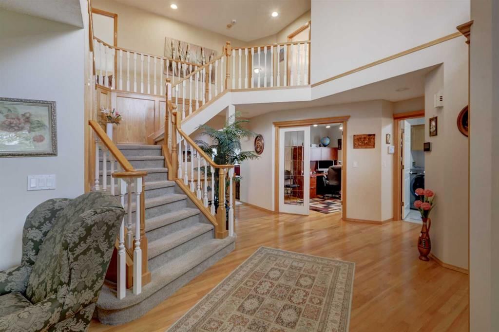 10262 Hamptons Boulevard NW, Calgary — photo 4 of 50