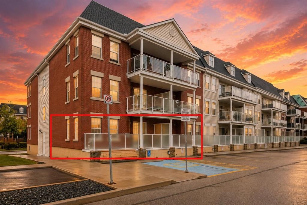 128, 2233 34 Avenue SW, Calgary — main listing photo
