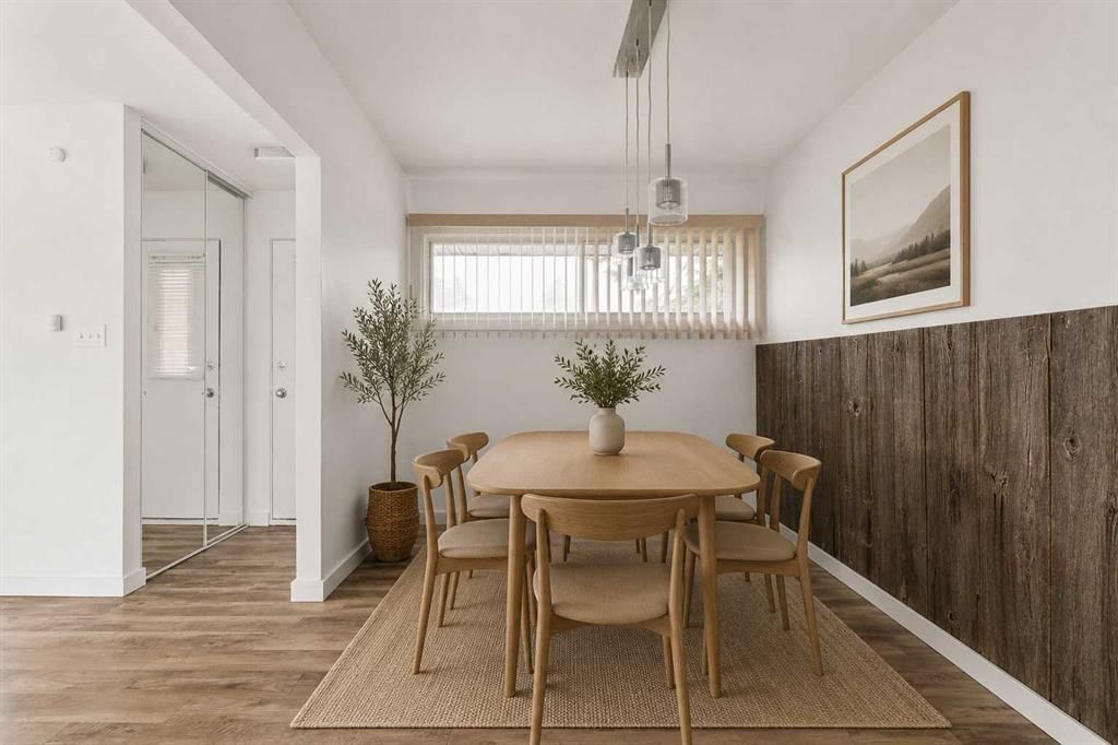 32 Gladeview Crescent SW, Calgary — photo 4 of 37