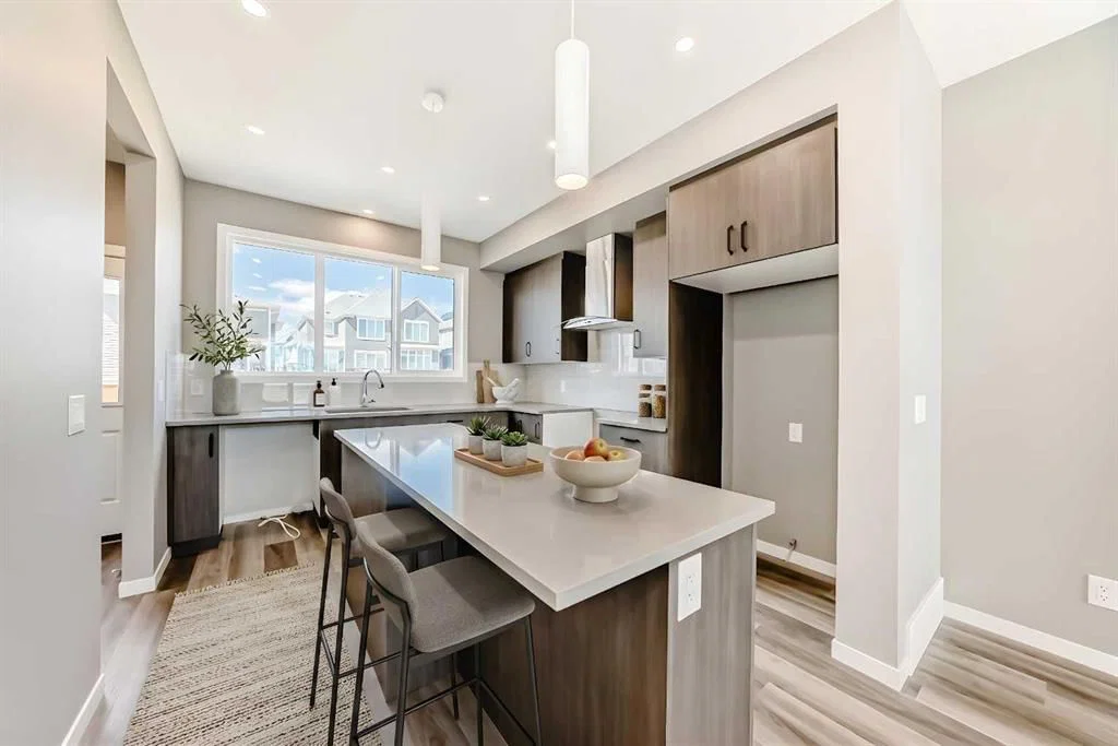 1342 Mahogany Boulevard SE, Calgary — photo 3 of 40
