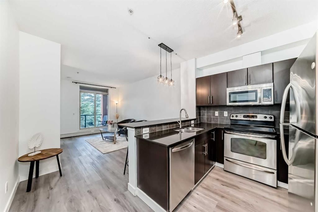 226, 2727 28 Avenue SE, Calgary — photo 5 of 47
