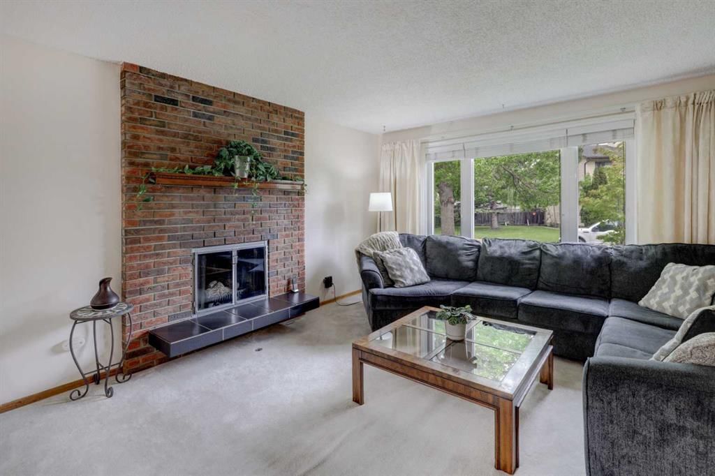 3444 Temple Way NE, Calgary — photo 2 of 41