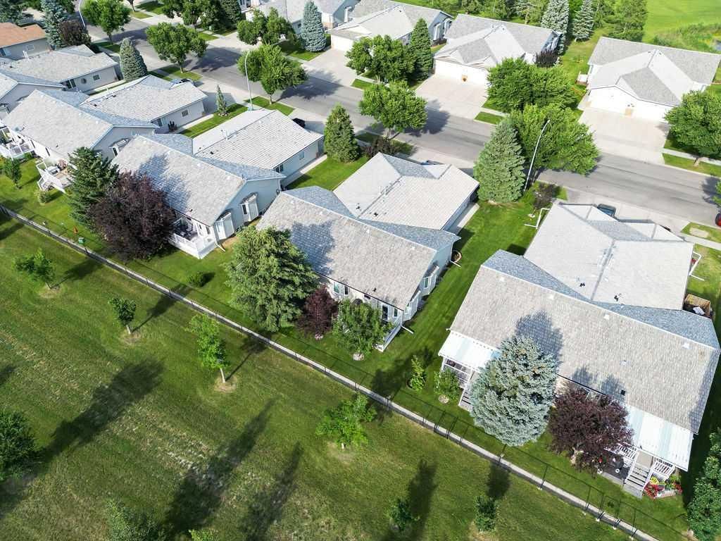 601 Riverside Drive NW, High River — photo 4 of 43