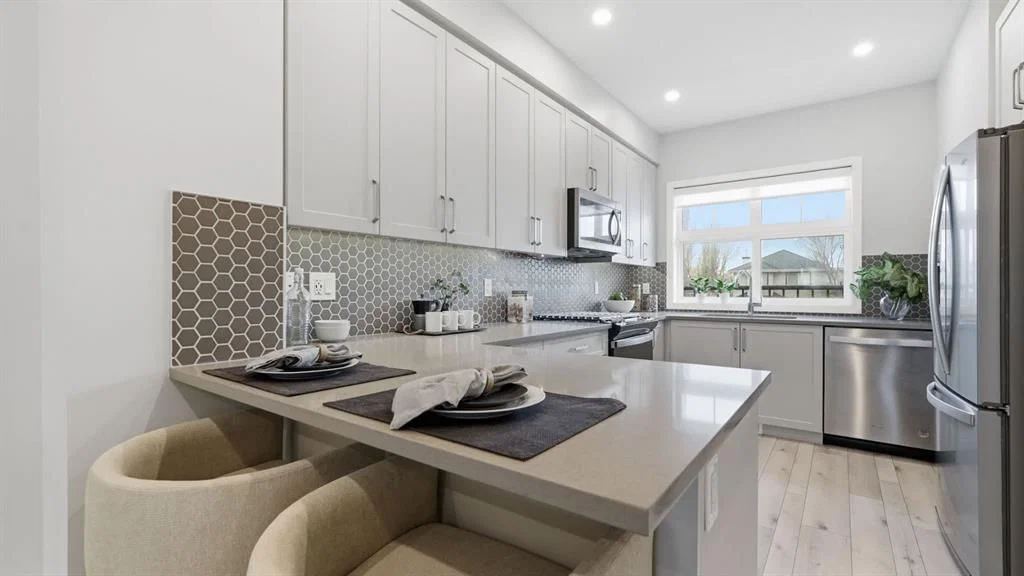 99 Les Jardins Park SE, Calgary — main listing photo
