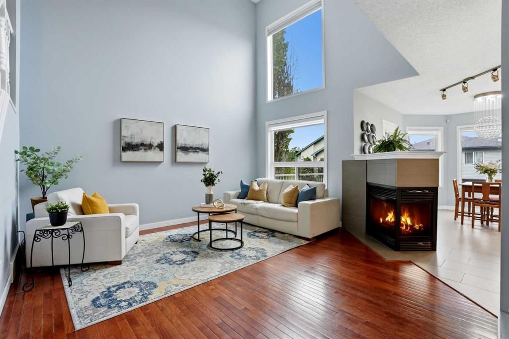 390 Douglas Ridge Circle SE, Calgary — main listing photo