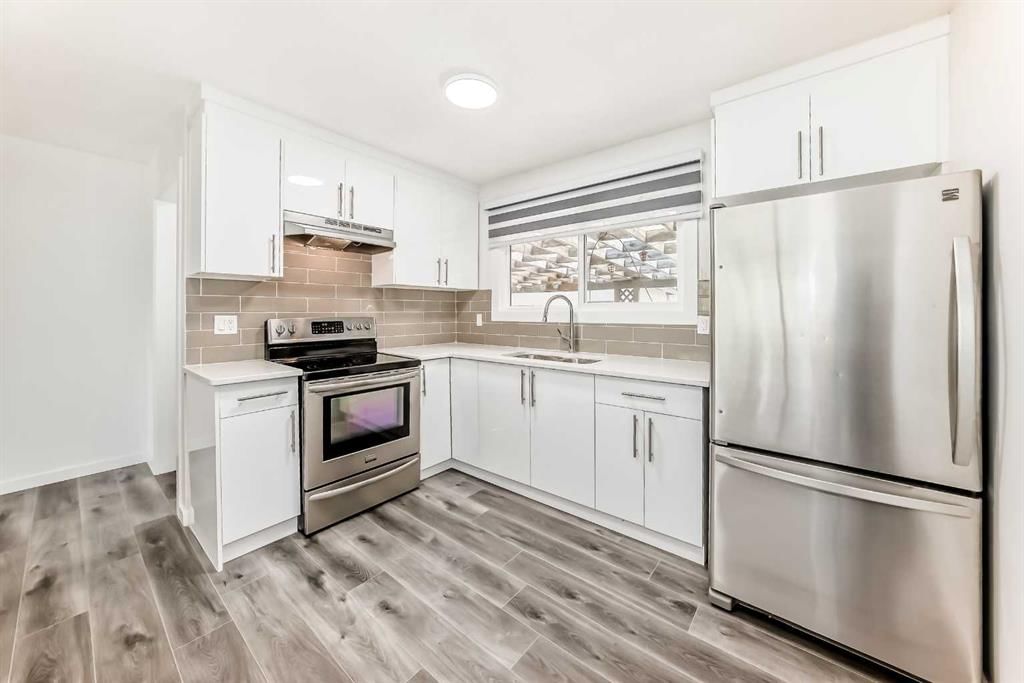 3224 Rundlelawn Road NE, Calgary — photo 3 of 40