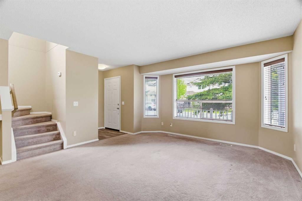 109 Arbour Wood Mews NW, Calgary — photo 3 of 42