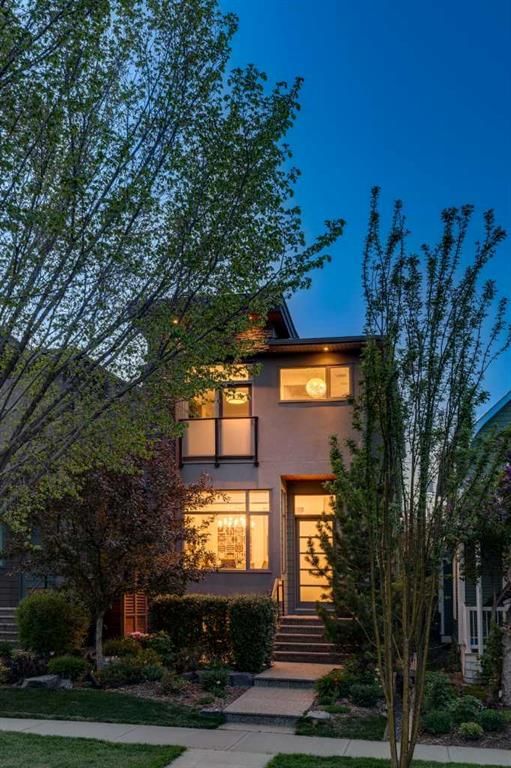1714 Bowness Road NW, Calgary — main listing photo