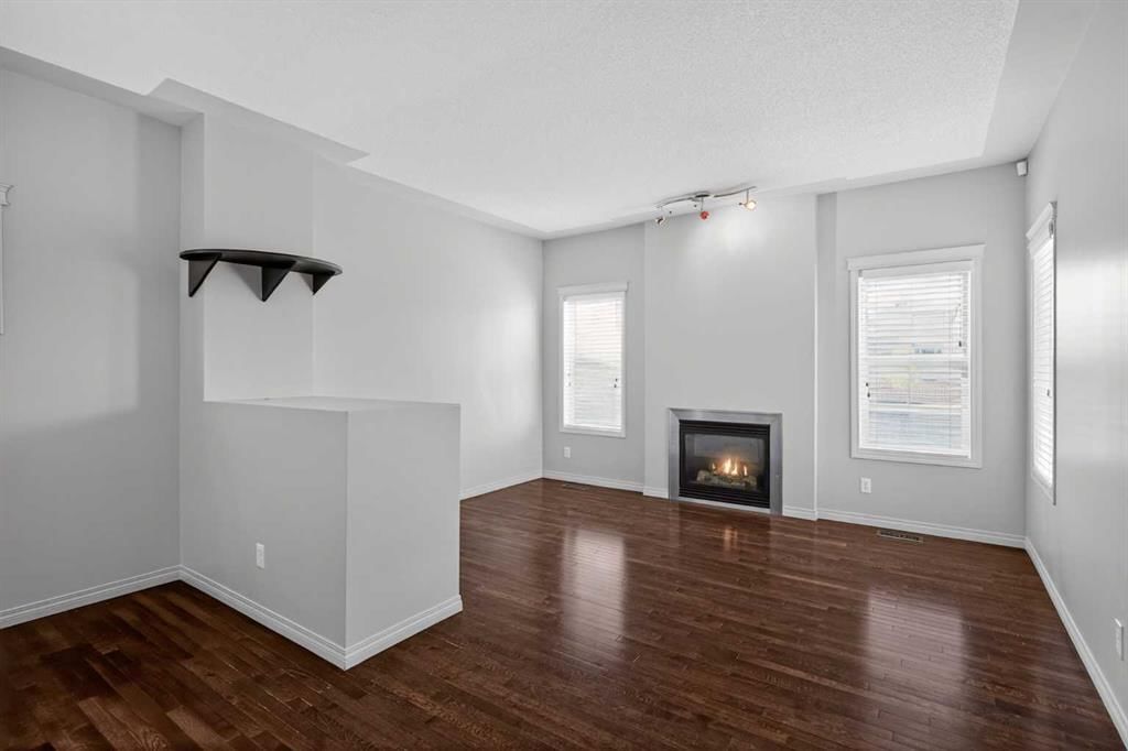 243 Silverado Plains Close SW, Calgary — photo 4 of 40