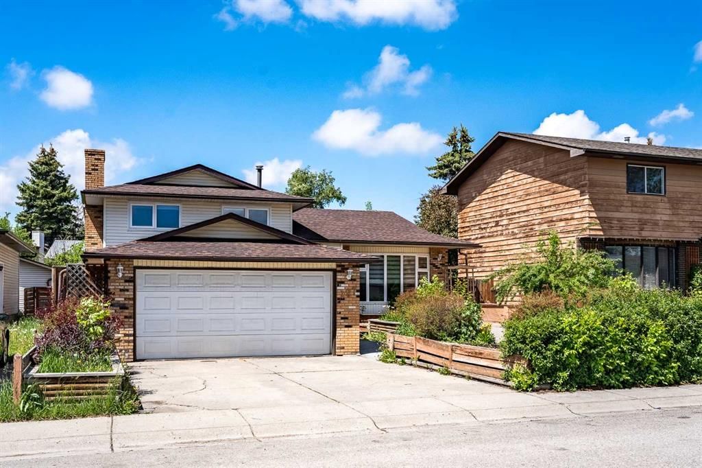 187 Templeton Circle NE, Calgary — photo 4 of 45