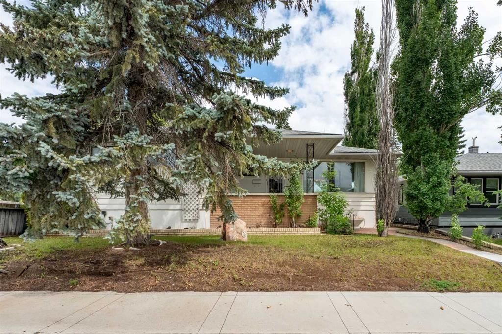 2420 17 Avenue SW, Calgary — main listing photo