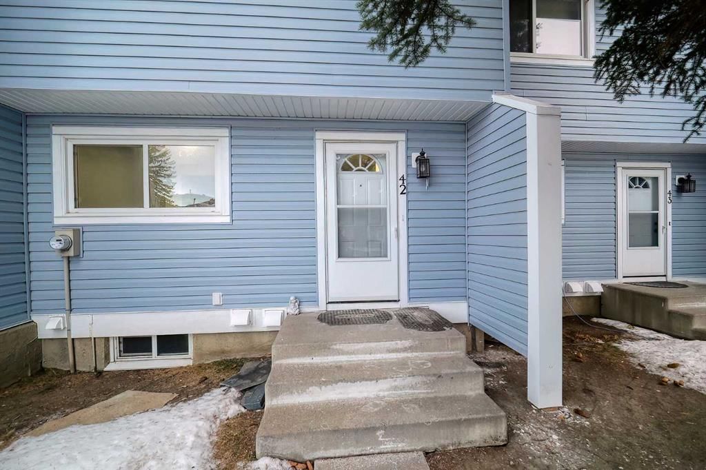 42, 195 Manora Place NE, Calgary — photo 3 of 33