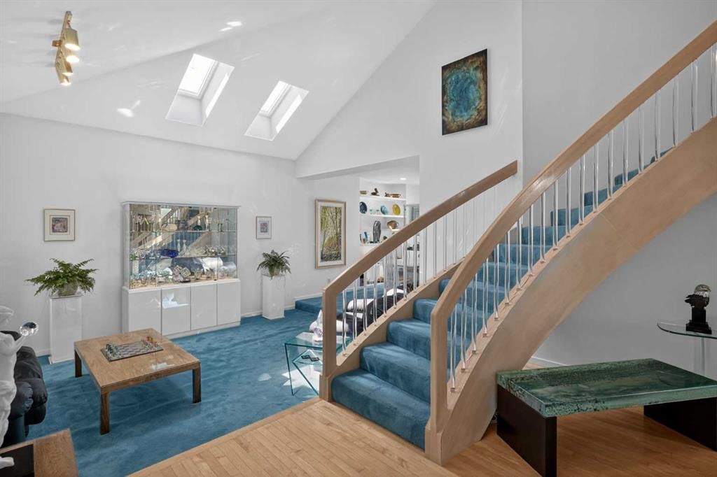 523 Scimitar Bay NW, Calgary — photo 4 of 50