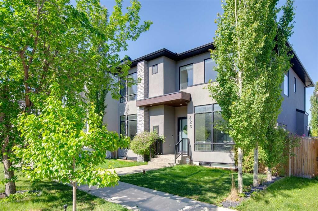 423 7A Street NE, Calgary — photo 2 of 49