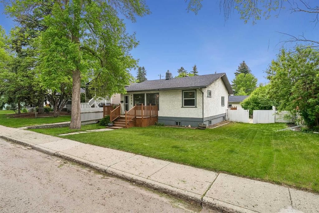6636 18 Street SE, Calgary — main listing photo