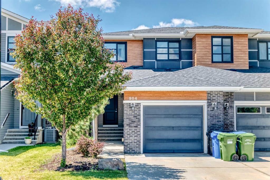 984 Seton Circle SE, Calgary — main listing photo