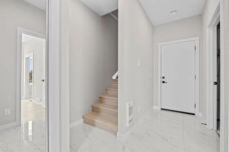203, 8155 8 Avenue SW, Calgary — photo 5 of 32