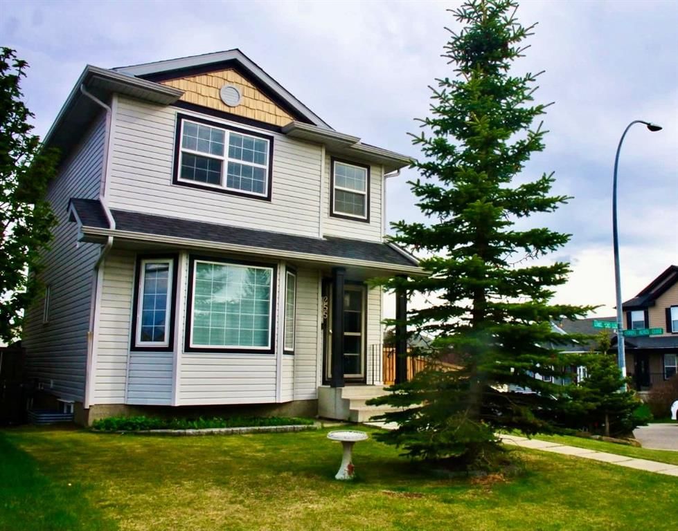 255 Citadel Acres Close NW, Calgary — photo 2 of 32