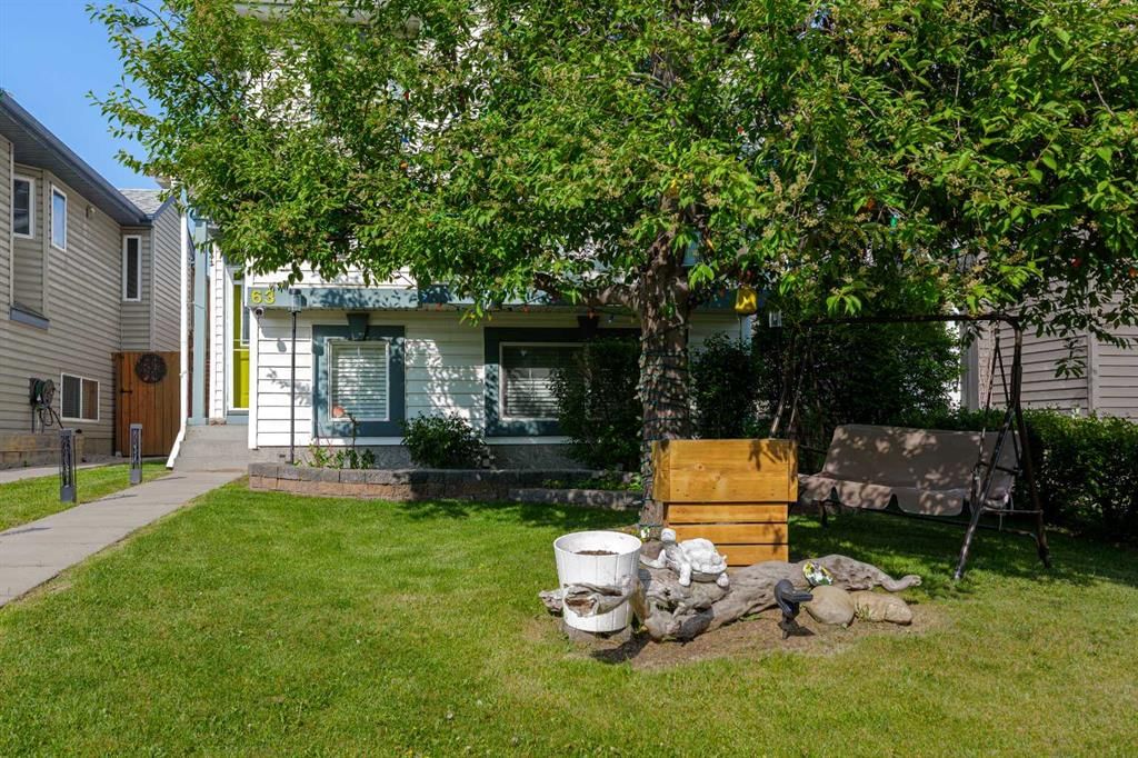 63 Coventry View NE, Calgary — photo 3 of 42
