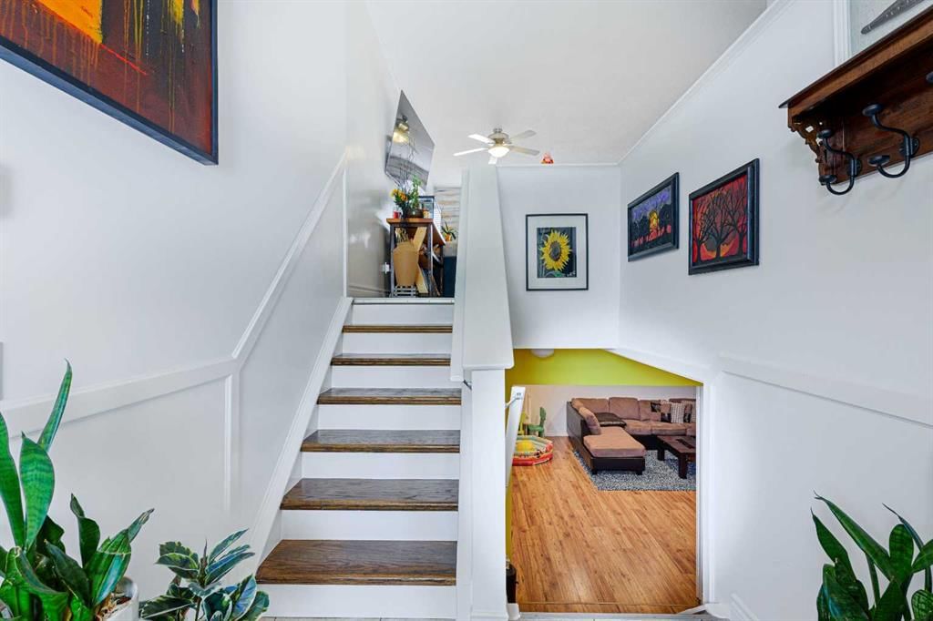 63 Coventry View NE, Calgary — photo 5 of 42