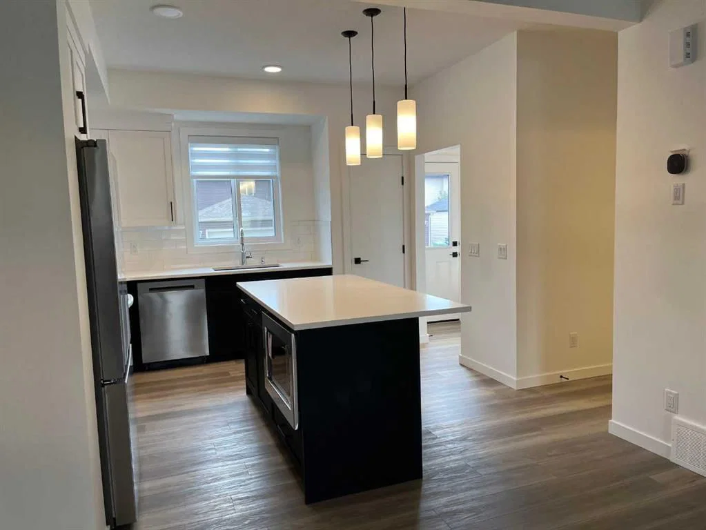 49 Legacy Point Terrace SE, Calgary — photo 5 of 35