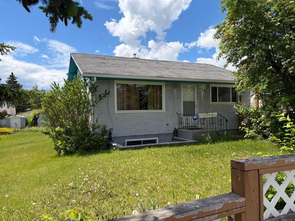 4327 70 Street NW, Calgary — main listing photo