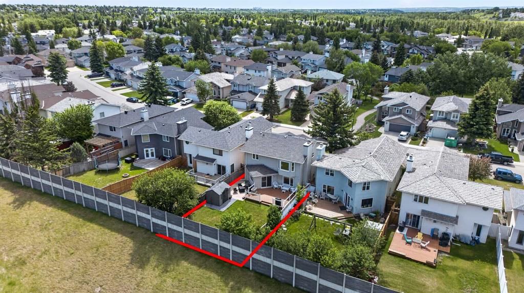 101 Douglasbank Way SE, Calgary — photo 4 of 47
