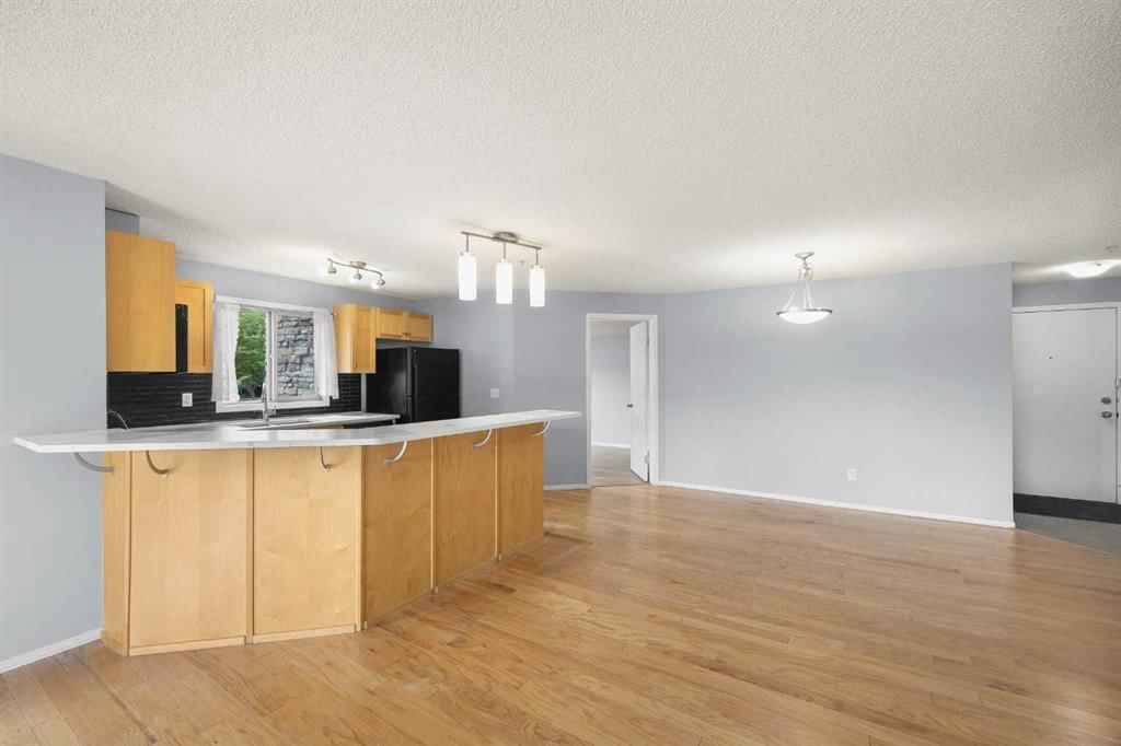 4201, 60 Panatella Street NW, Calgary — photo 4 of 27