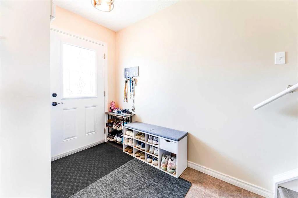 134 Tarawood Lane NE, Calgary — photo 2 of 50