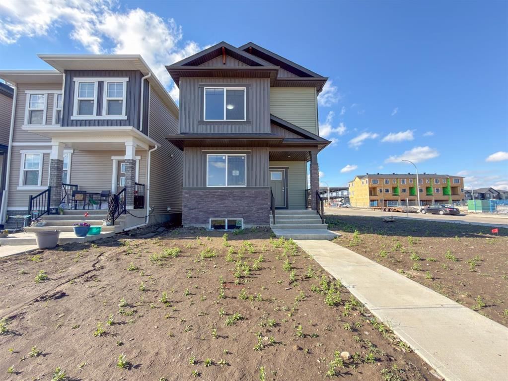 160 Belvedere Park SE, Calgary — photo 3 of 38