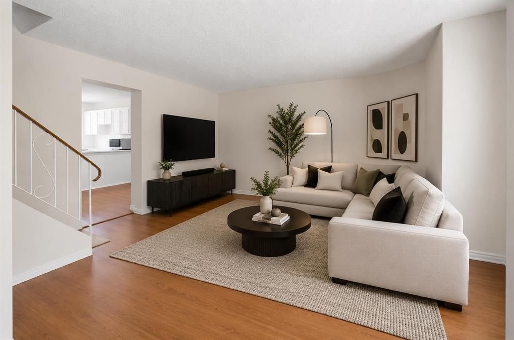 37, 630 Sabrina Road SW, Calgary — photo 4 of 21