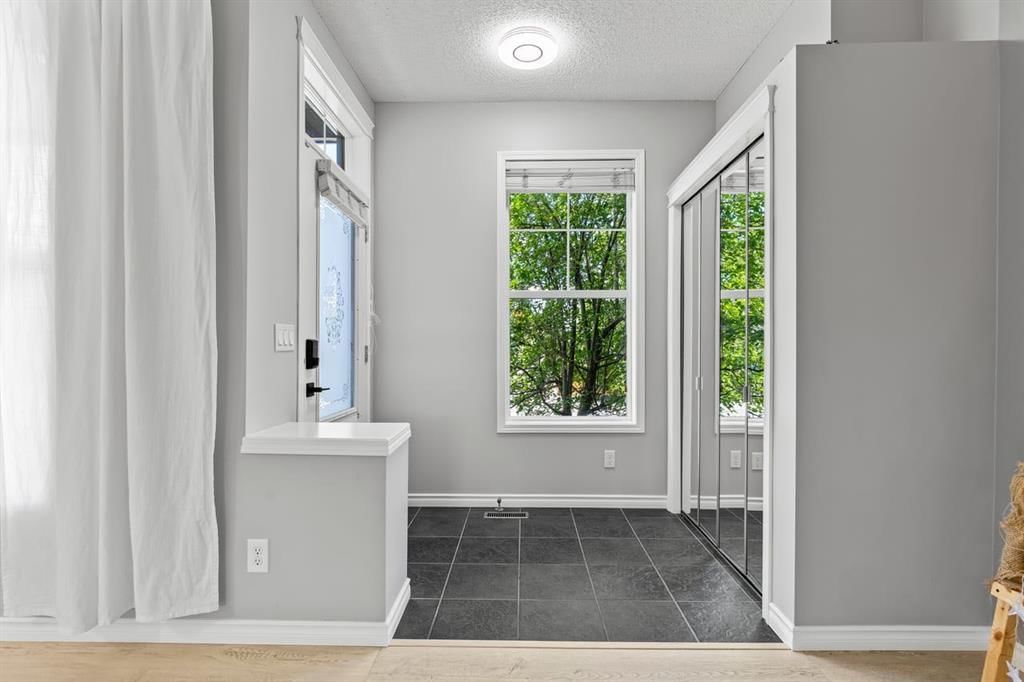 122 Auburn Bay Heights SE, Calgary — photo 2 of 49