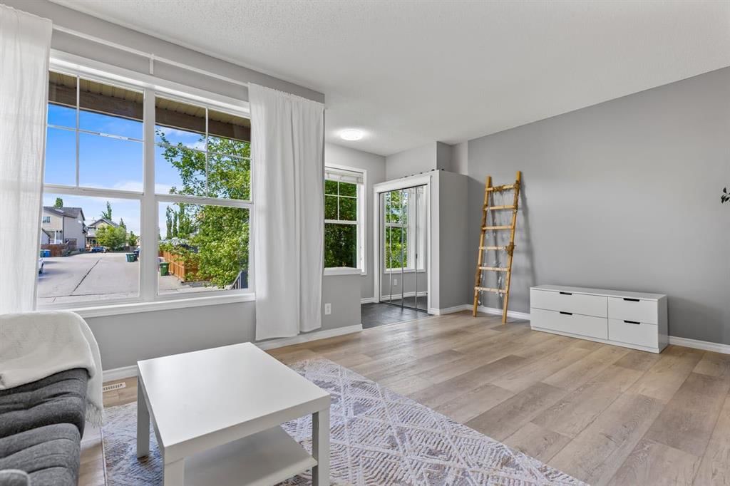 122 Auburn Bay Heights SE, Calgary — photo 5 of 49