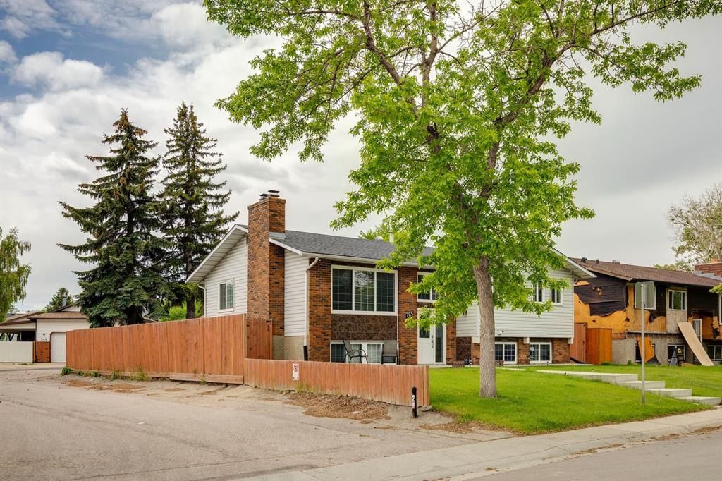 755 Whitemont Drive NE, Calgary — photo 2 of 39