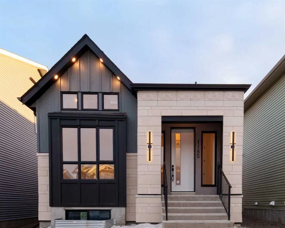 1185 Iron Ridge Avenue, Crossfield — main listing photo