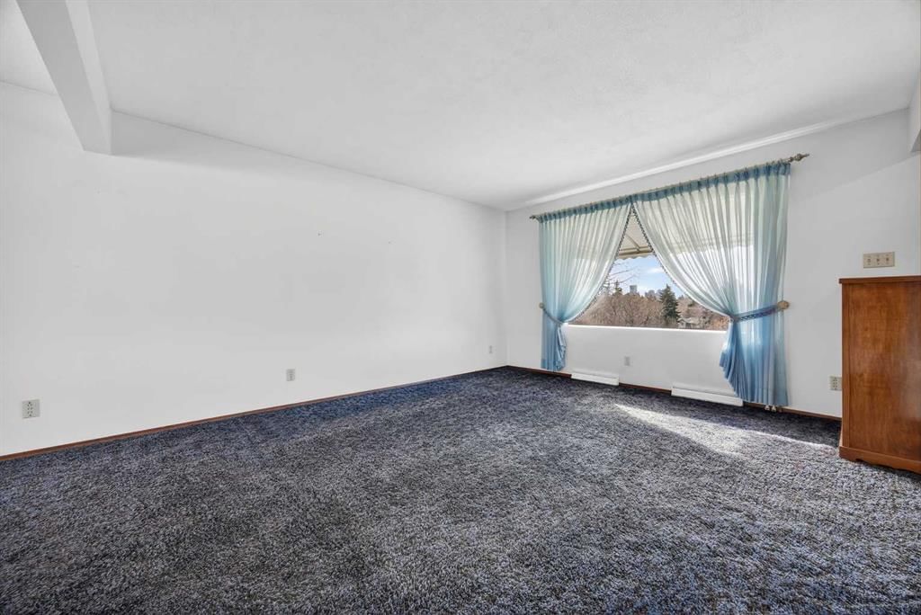 1124 31 Avenue NW, Calgary — photo 5 of 48