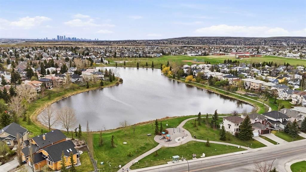 212 Harvest Wood Way NE, Calgary — photo 4 of 46